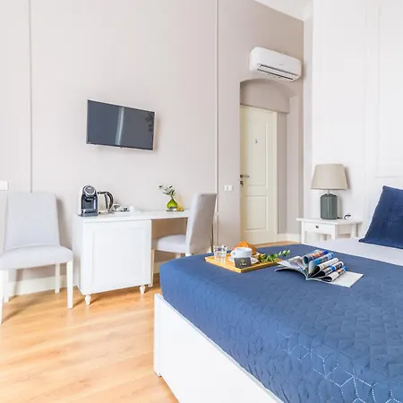 L'Opera Rooms & Suite-3